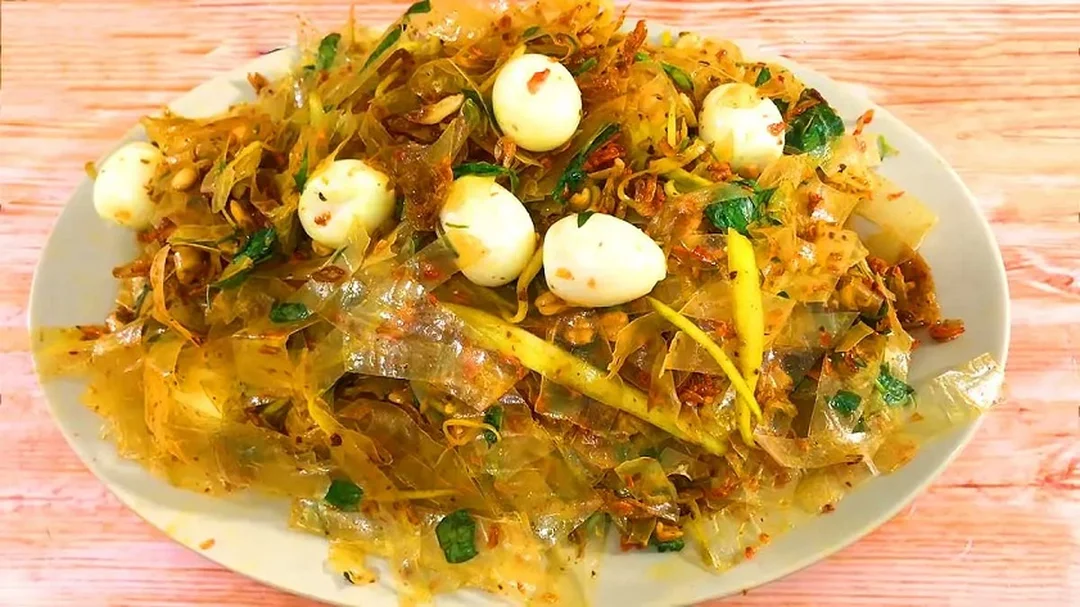 bánh tráng gần đây kiểu cuốn và trộn phù hợp ăn nhóm