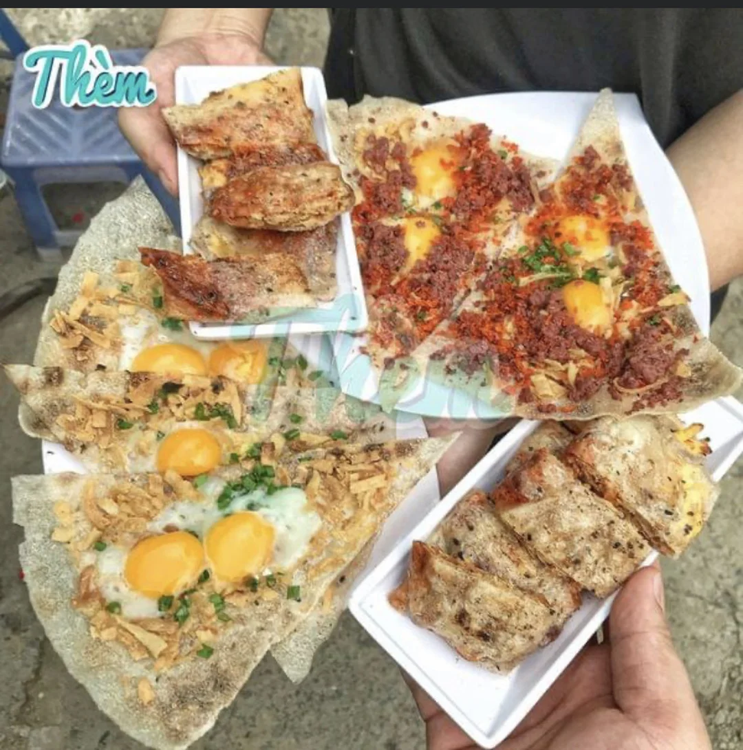 bánh tráng kẹp dì hoa phù hợp ăn vặt buổi tối