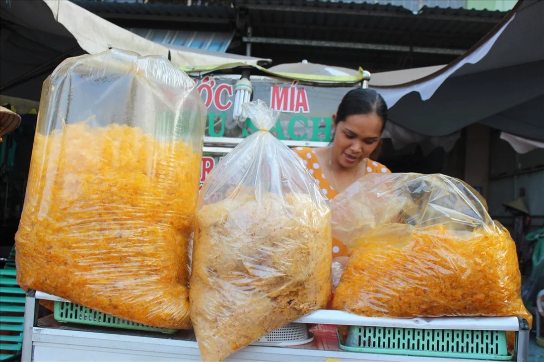 bánh tráng Long An đóng gói sẵn để bán lẻ