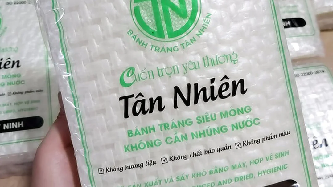 bánh tráng tân nhiên đặc sản Tây Ninh được đóng gói bán lẻ