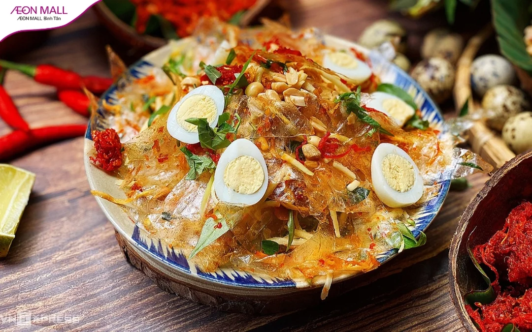 bánh tráng trộn sài gòn cho food tour